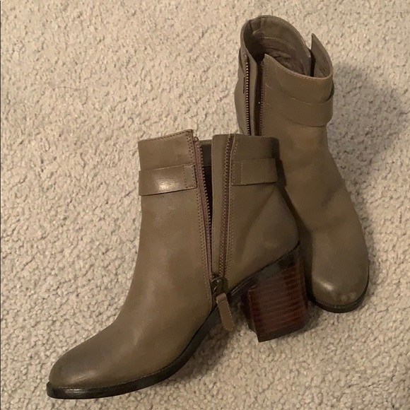 Grey Halogen Booties - Picture 2 of 4